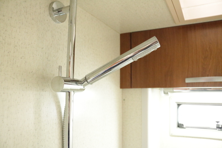 キャンピングカー キャブコン ｶﾑﾛｰﾄﾞ ﾊﾞﾝﾃｯｸ ｼﾞﾙ520 家庭用ｴｱｺﾝ