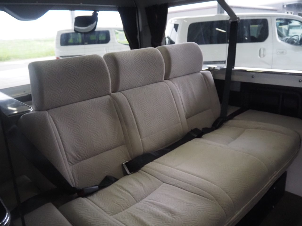 キャンピングカー バンコン ﾊｲｴｰｽ OMC ｱﾙﾊﾞ 4WD