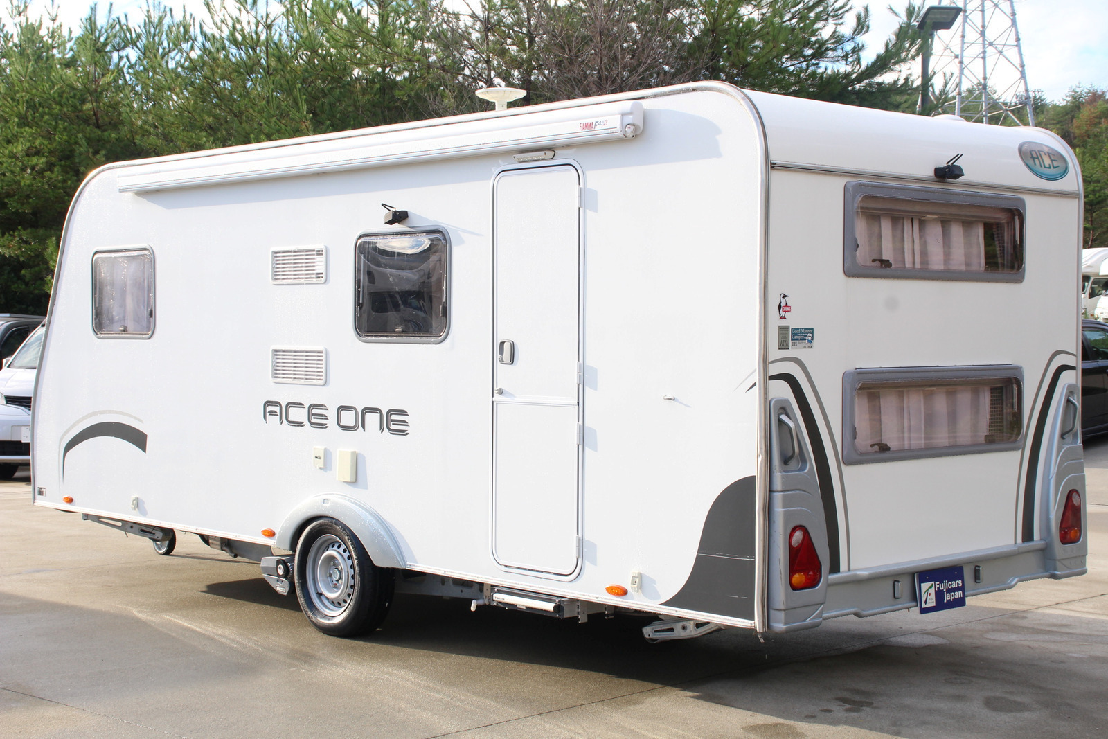 キャンピングカー トレーラー ｴｰｽｷｬﾗﾊﾞﾝ ｴｰｽ510CDL　家AC　ﾑｰﾊﾞｰ