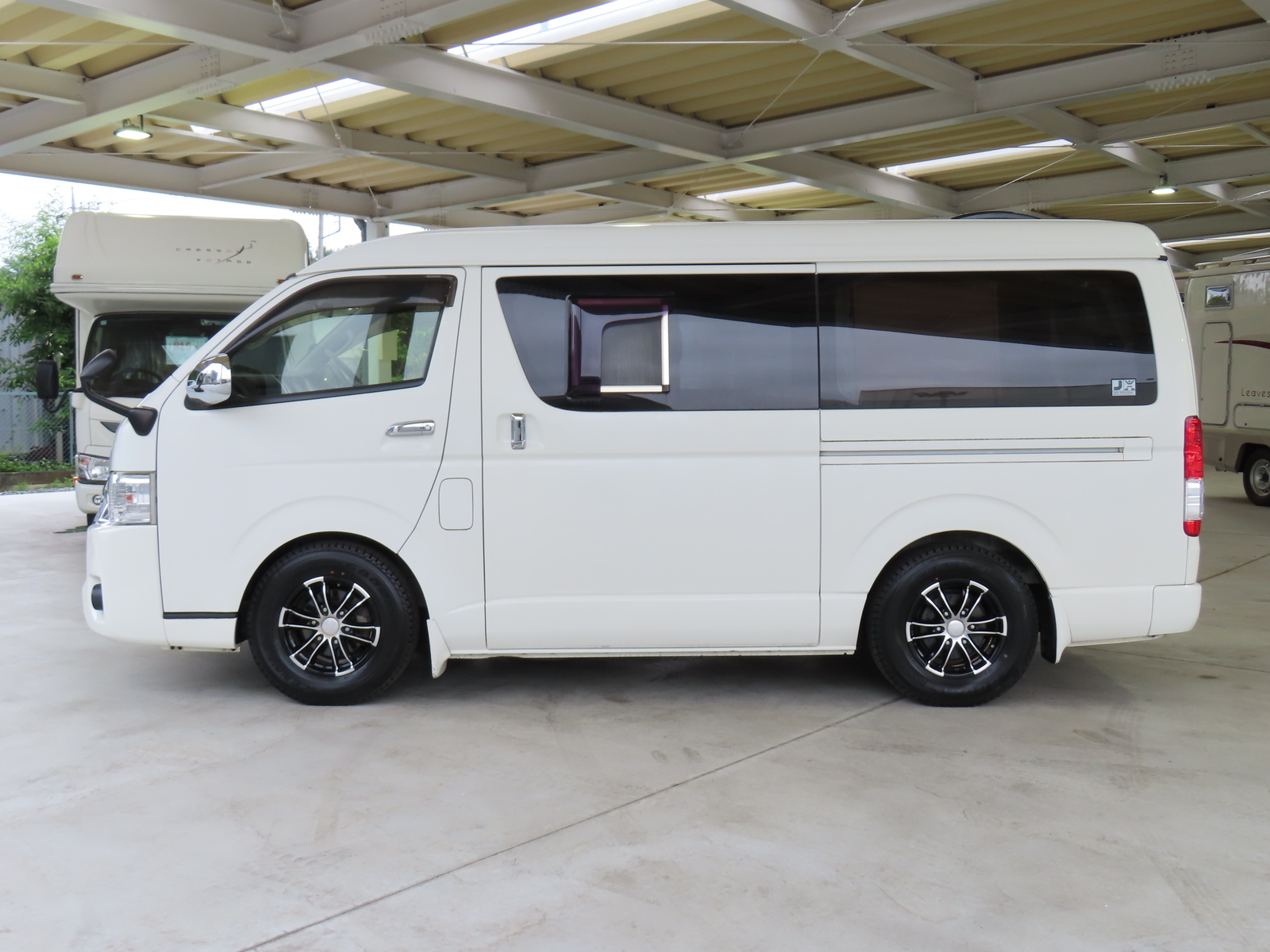 キャンピングカー バンコン ﾊｲｴｰｽ OMC 北斗 4WD