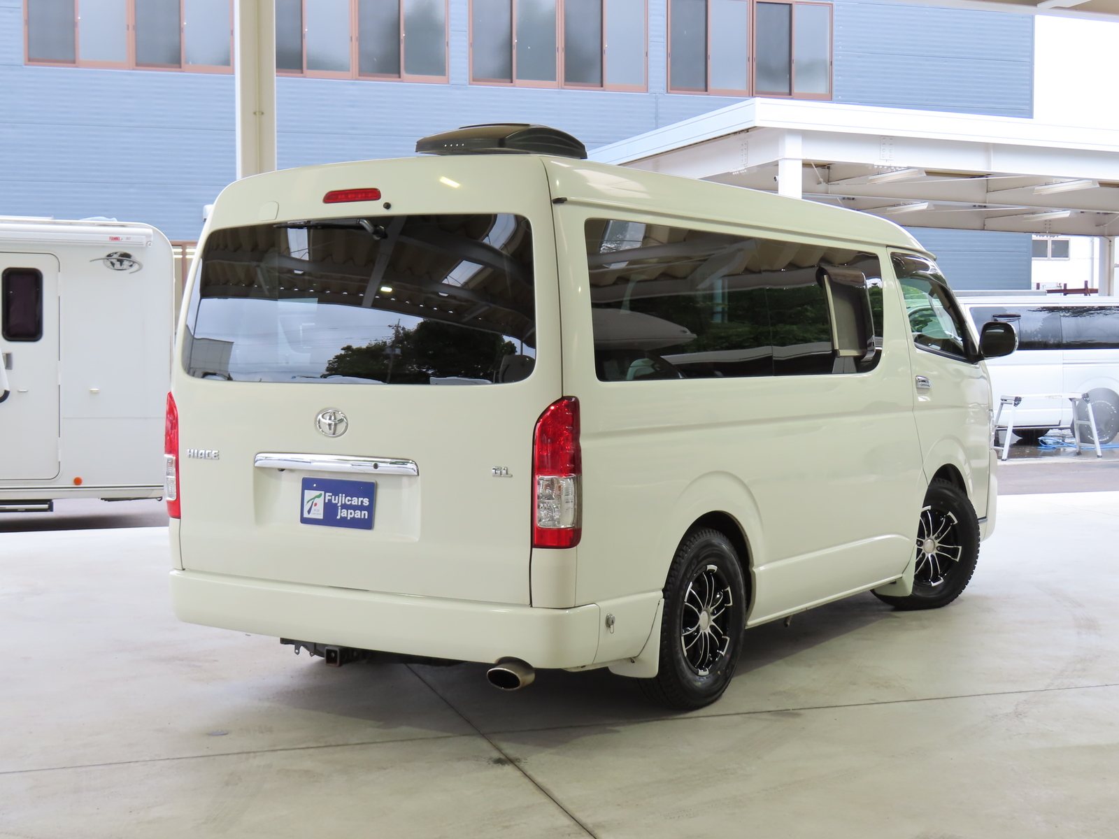 キャンピングカー バンコン ﾊｲｴｰｽ OMC 北斗 4WD