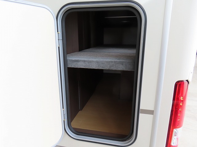 キャンピングカー キャブコン ｶﾑﾛｰﾄﾞ 東和 ｳﾞｫｰﾝR2B 家庭用ｴｱｺﾝ