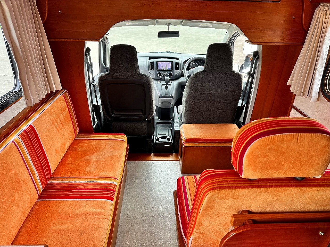 キャンピングカー キャブコン NV200ﾊﾞﾈｯﾄ AtoZ ｱﾙﾌｧ　ﾏﾙﾁﾙｰﾑ　