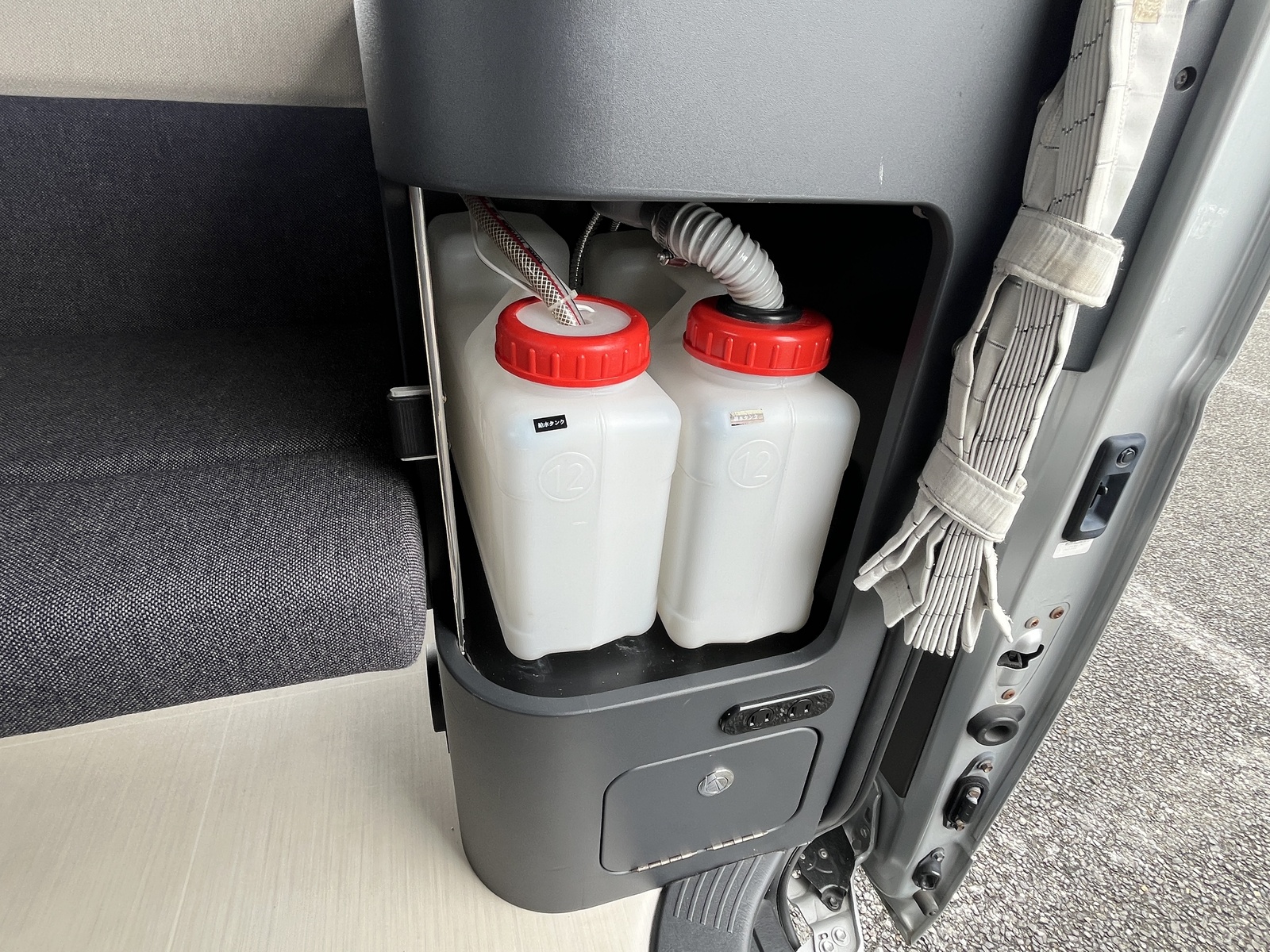 キャンピングカー バンコン RVﾗﾝﾄﾞ ｳﾞｨﾊﾞﾙﾃﾞｨ FFﾋｰﾀｰ 40L冷蔵庫