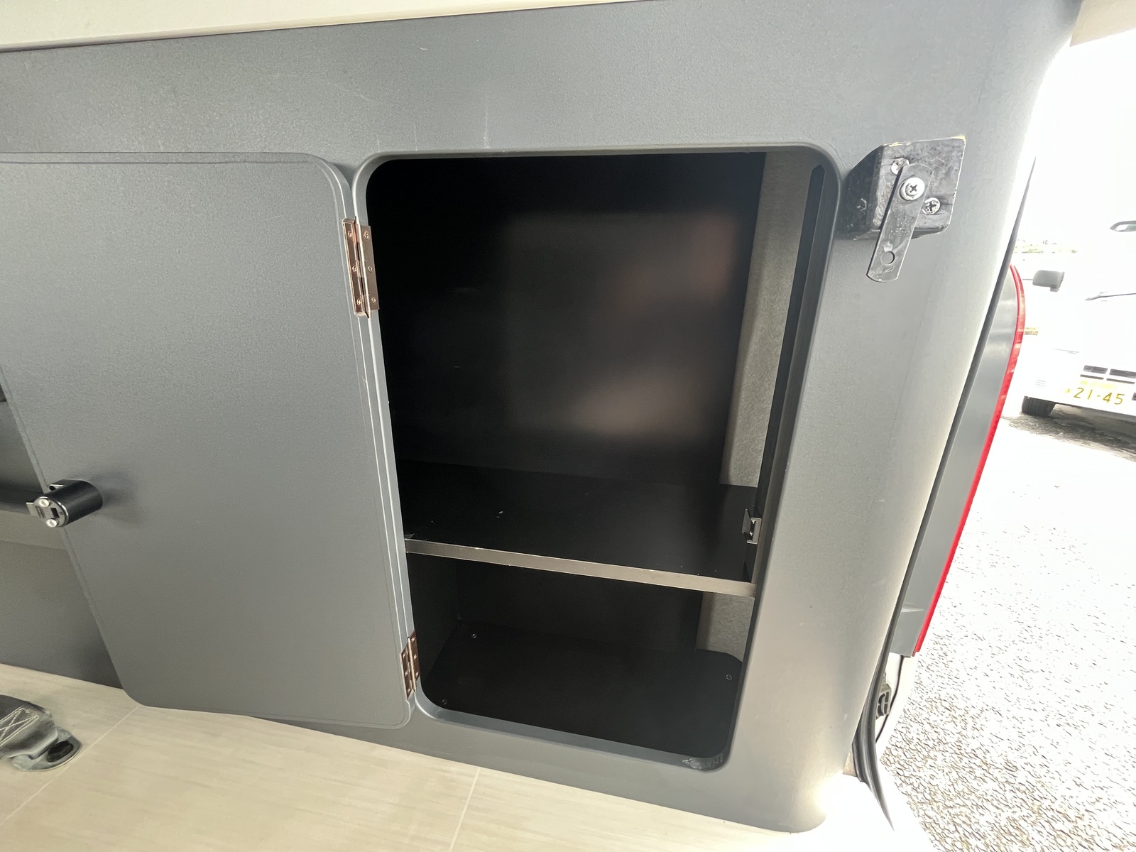 キャンピングカー バンコン RVﾗﾝﾄﾞ ｳﾞｨﾊﾞﾙﾃﾞｨ FFﾋｰﾀｰ 40L冷蔵庫