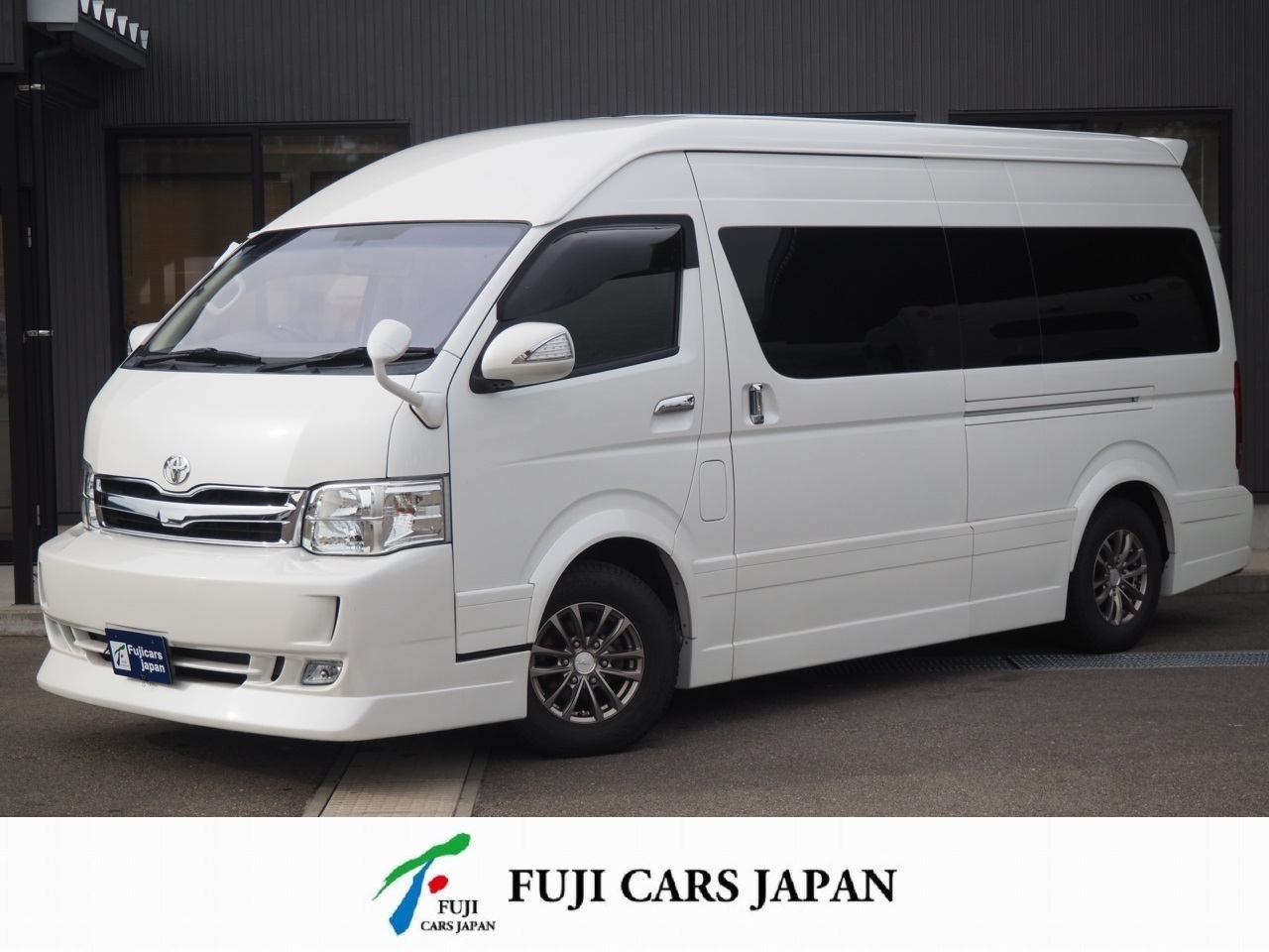 キャンピングカー バンコン ハイエース オリジナル仕様 4WD FFヒーター
