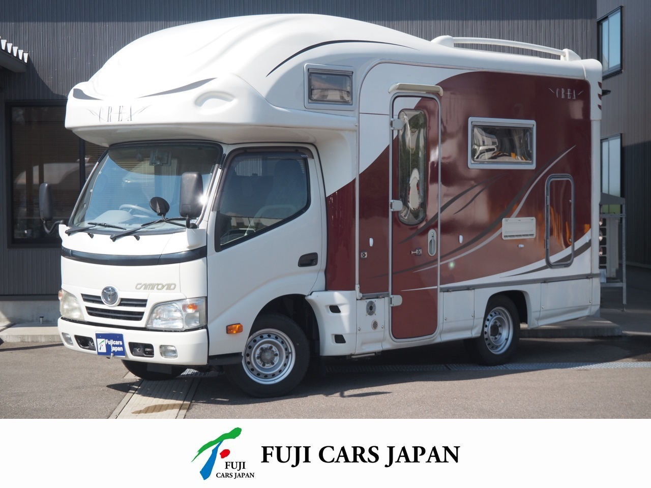 キャンピングカー キャブコン カムロード ナッツRV クレア5.0W 家庭用エアコン