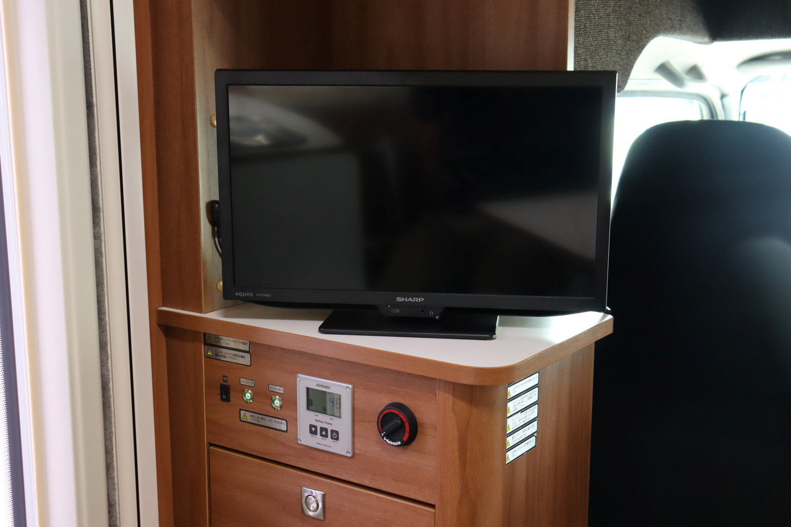 キャンピングカー キャブコン ｶﾑﾛｰﾄﾞ ﾅｯﾂRV ｸﾚｱ5.0XXｴﾎﾞﾘｭｰｼｮﾝ