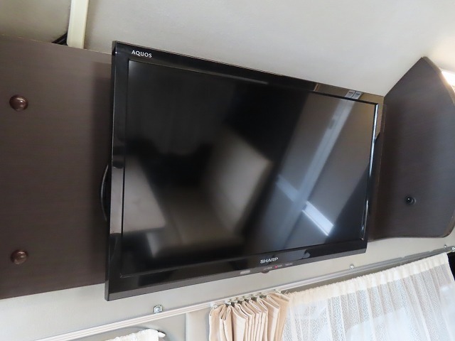 キャンピングカー バンコン ﾊｲｴｰｽ ﾚｸﾋﾞｨ ｲｽﾞﾑ　2ﾙｰﾑ　電子ﾚﾝｼﾞ