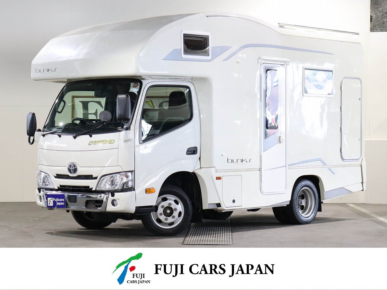 キャンピングカー キャブコン カムロード バンテック コルドバンクス 4WD　AC