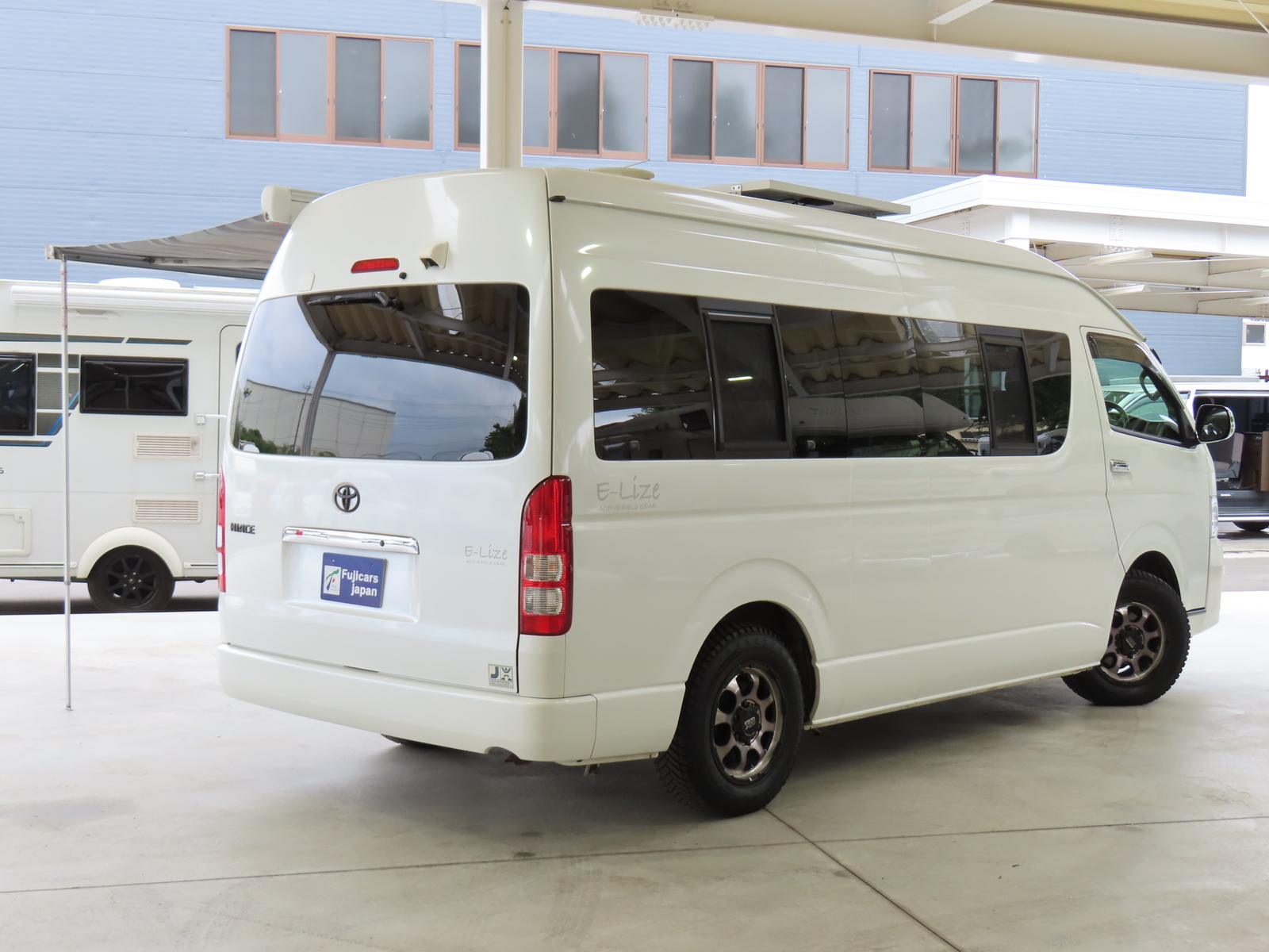 キャンピングカー バンコン ﾊｲｴｰｽ ﾛｰﾀｽRV ｲｰﾗｲｽﾞ