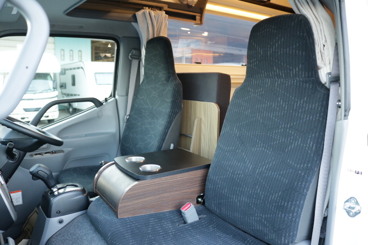 キャンピングカー キャブコン ｶﾑﾛｰﾄﾞ ﾊﾞﾝﾃｯｸ ｼﾞﾙ520 家庭用AC 4WD