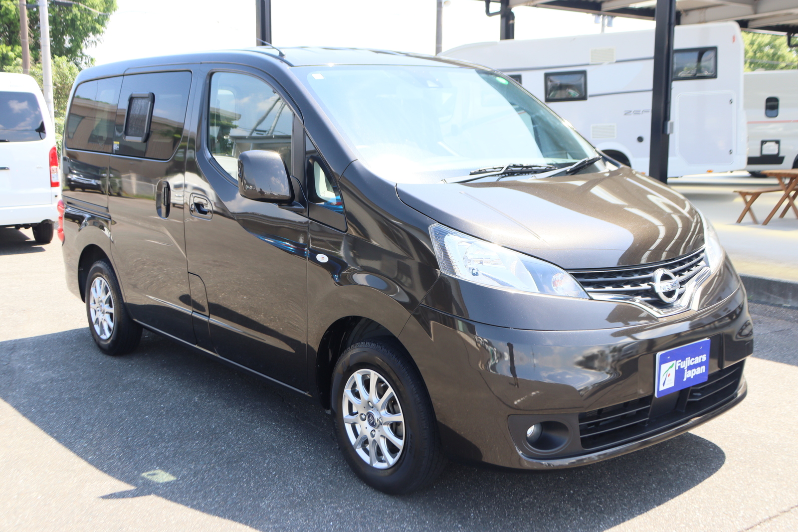 キャンピングカー バンコン NV200ﾊﾞﾈｯﾄ ﾅｯﾂRV ｷｬﾈﾙ