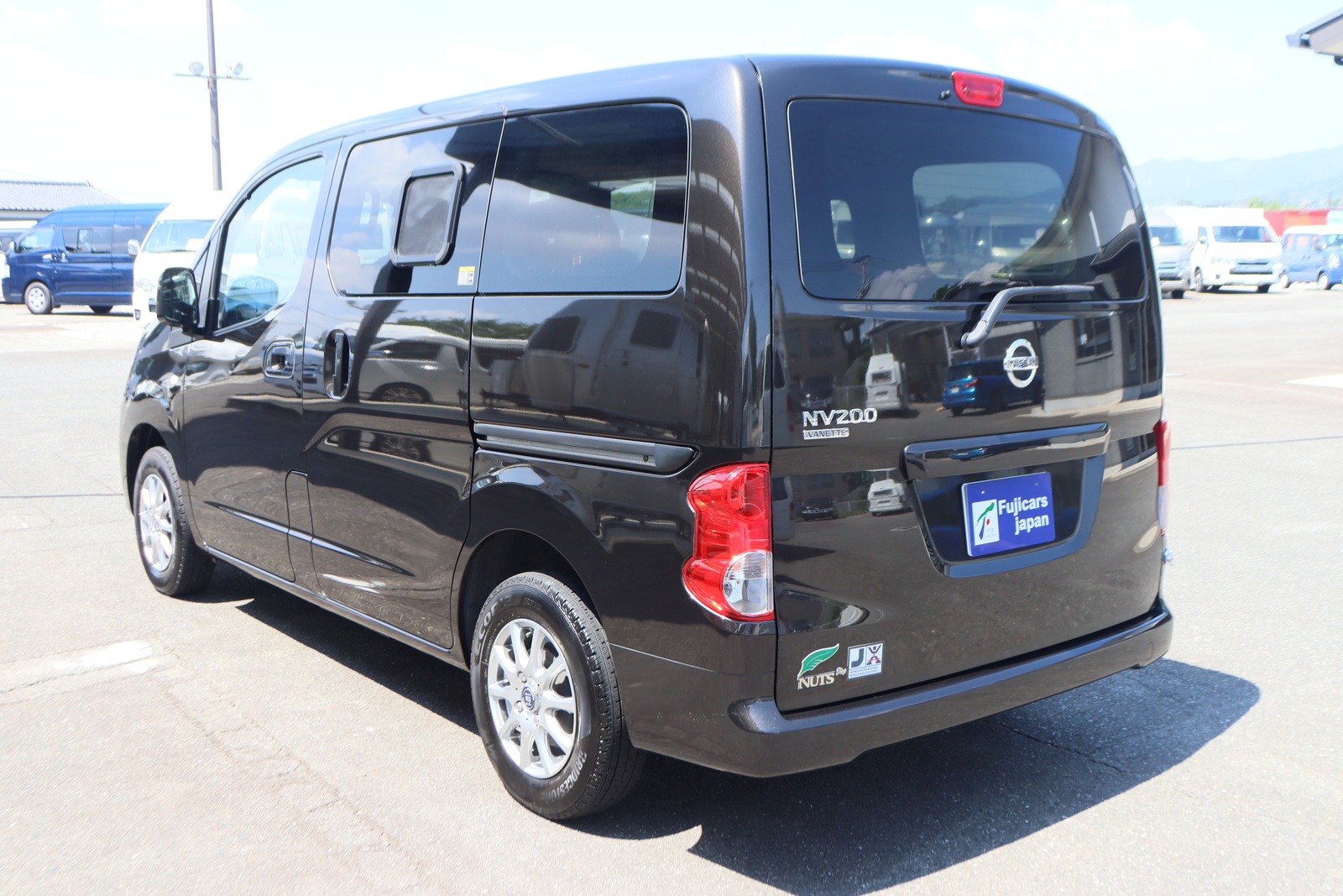 キャンピングカー バンコン NV200ﾊﾞﾈｯﾄ ﾅｯﾂRV ｷｬﾈﾙ