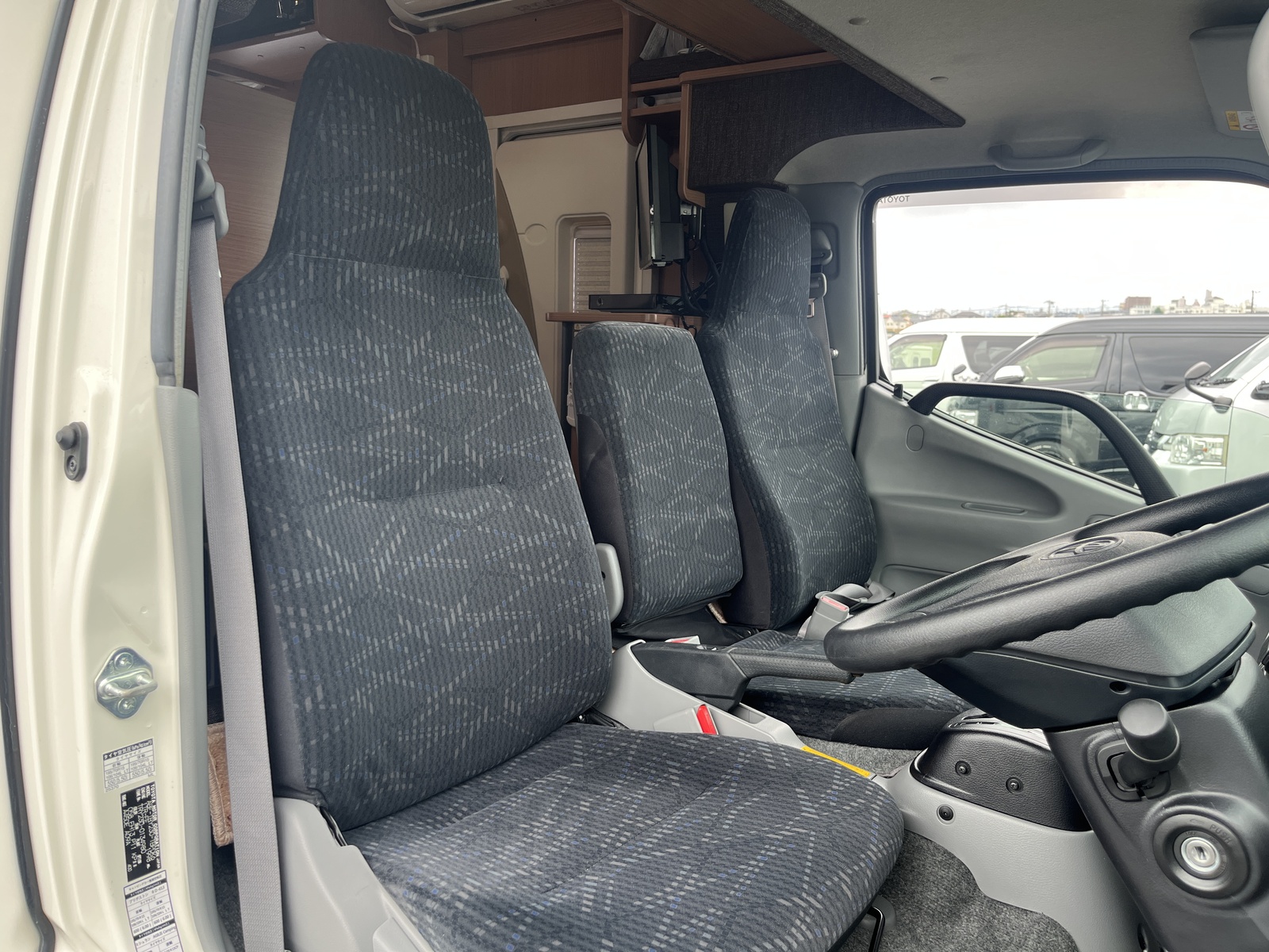 キャンピングカー キャブコン 東和ﾓｰﾀｰｽ ｳﾞｫｰﾝｽﾞｨｰﾍﾞﾝ 家AC 1ｵｰﾅｰ