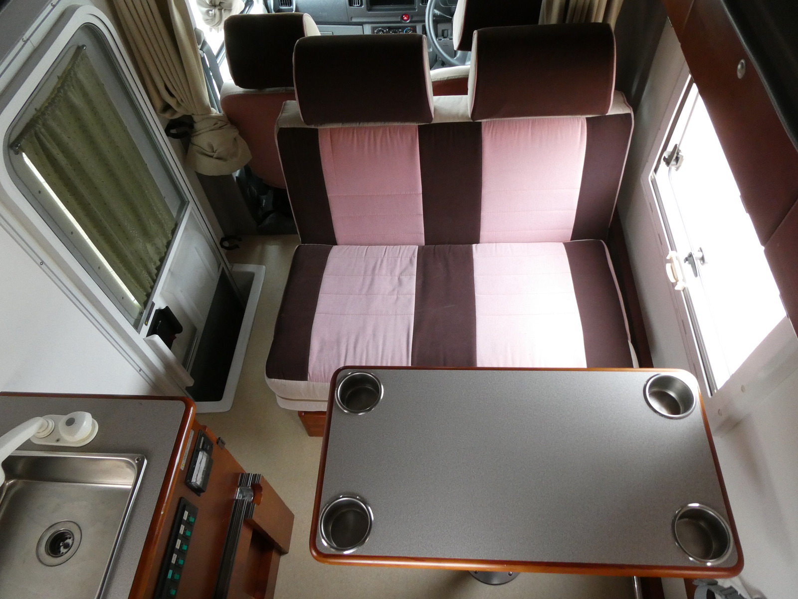 キャンピングカー 軽キャンパー ｲﾝﾃﾞｨｱﾅRV　ｲﾝﾃﾞｨ727　FF　ｲﾝﾊﾞｰﾀｰ