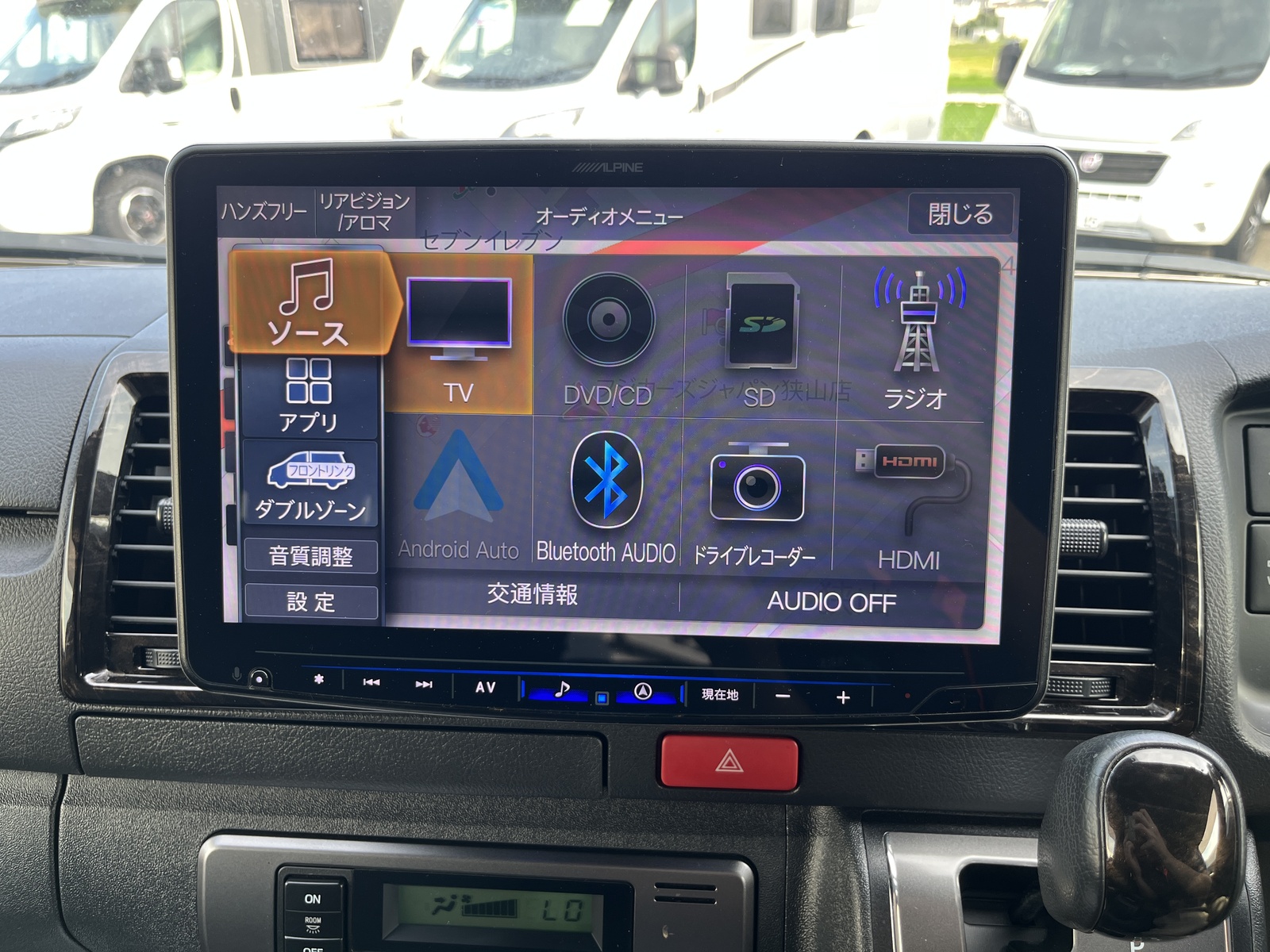 キャンピングカー バンコン ﾌﾚｯｸｽﾄﾞﾘｰﾑ FDﾍﾞｯﾄﾞ01 ﾃﾞｨｰｾﾞﾙ4駆