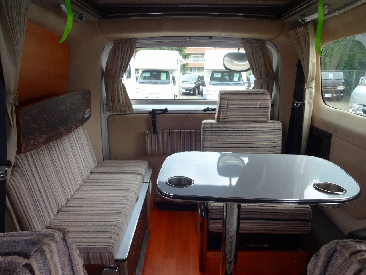 キャンピングカー バンコン NV200　ｷｬﾝﾊﾟｰ広島　ﾎﾟｯﾌﾟｺﾝ ｷｬﾝﾊﾟｰR
