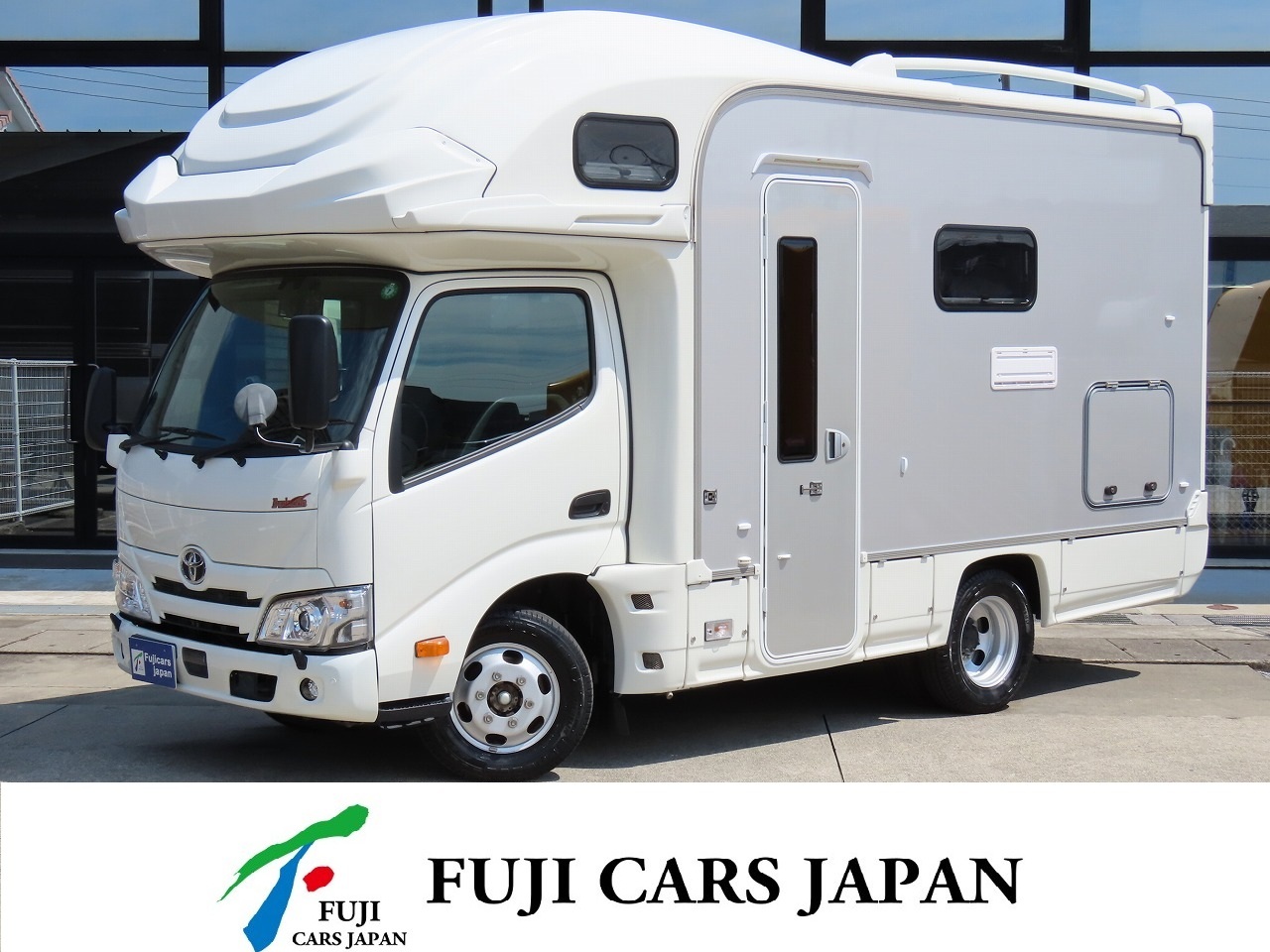 キャンピングカー キャブコン カムロードナッツRVクレア5.3Wハイパーエボ 4WD