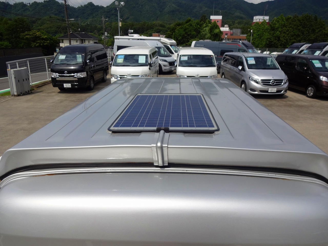 キャンピングカー 軽キャンパー ｴﾌﾞﾘｲ ｵｰﾄﾜﾝ 給電くん ﾎﾟｯﾌﾟｱｯﾌﾟ 4WD