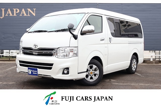 キャンピングカー バンコン ハイエース かーいんてりあ高橋 リラックスワゴン