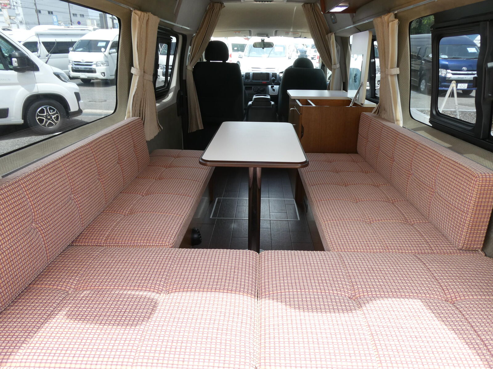 キャンピングカー バンコン ﾋﾞｰｸﾙ　ﾊｳﾍﾞﾙ　FFﾋｰﾀｰ　ﾂｲﾝｻﾌﾞ