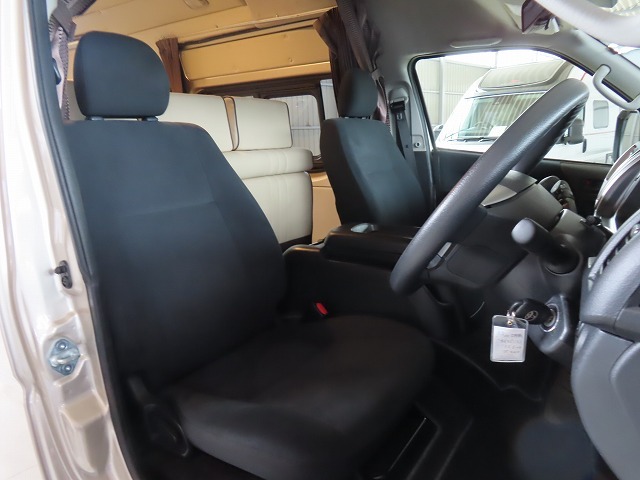 キャンピングカー バンコン ﾊｲｴｰｽ RVﾗﾝﾄﾞ ﾗﾝﾄﾞﾜｺﾞﾝﾘﾉ 4WD