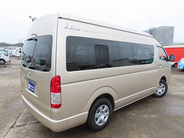 キャンピングカー バンコン ﾊｲｴｰｽ RVﾗﾝﾄﾞ ﾗﾝﾄﾞﾜｺﾞﾝﾘﾉ 4WD