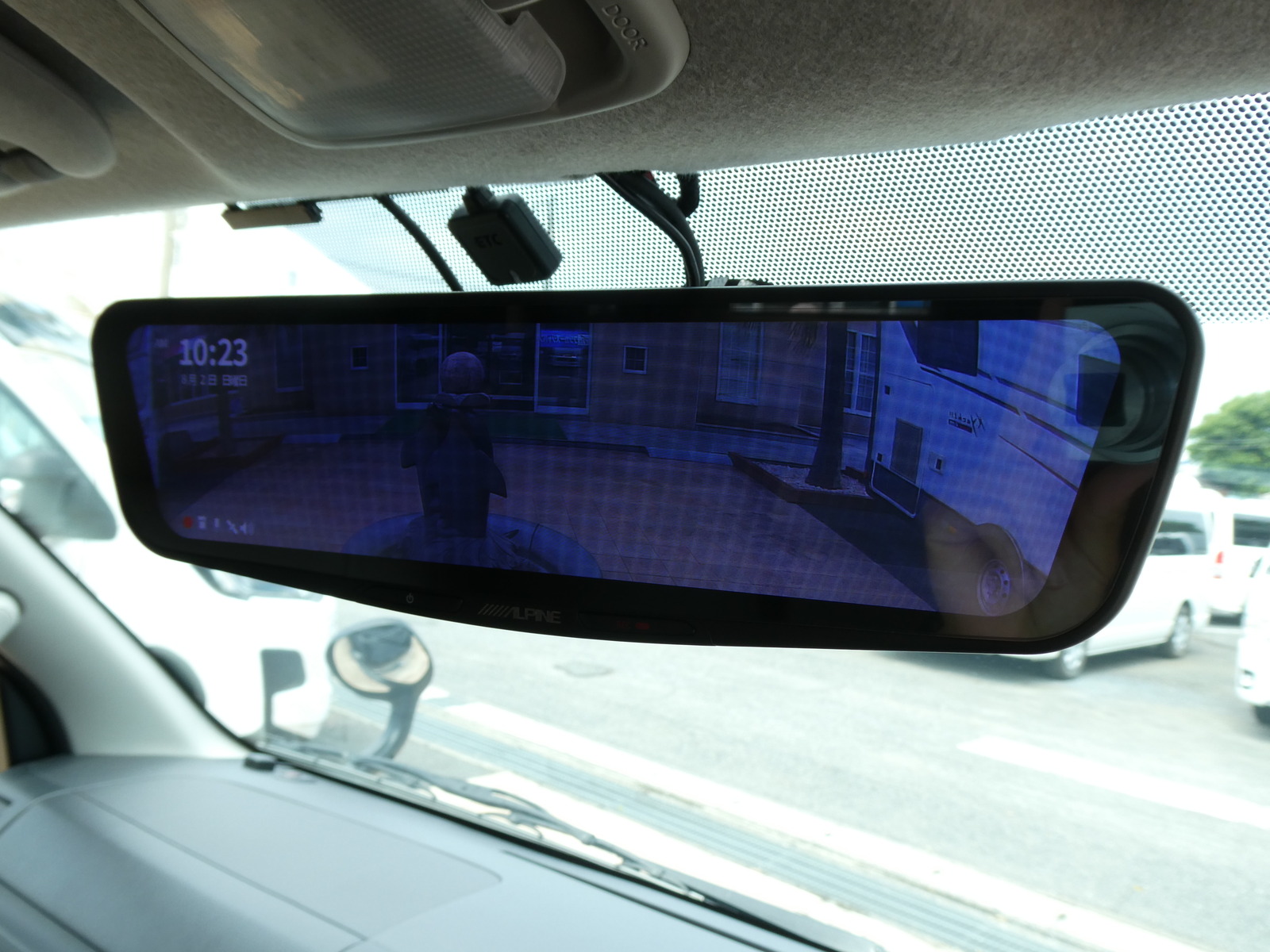 キャンピングカー バンコン ﾃﾞﾙﾀﾘﾝｸ　ﾀﾞｰｳｨﾝQ3【車内ﾆｵｲ有､現車確認下さい】