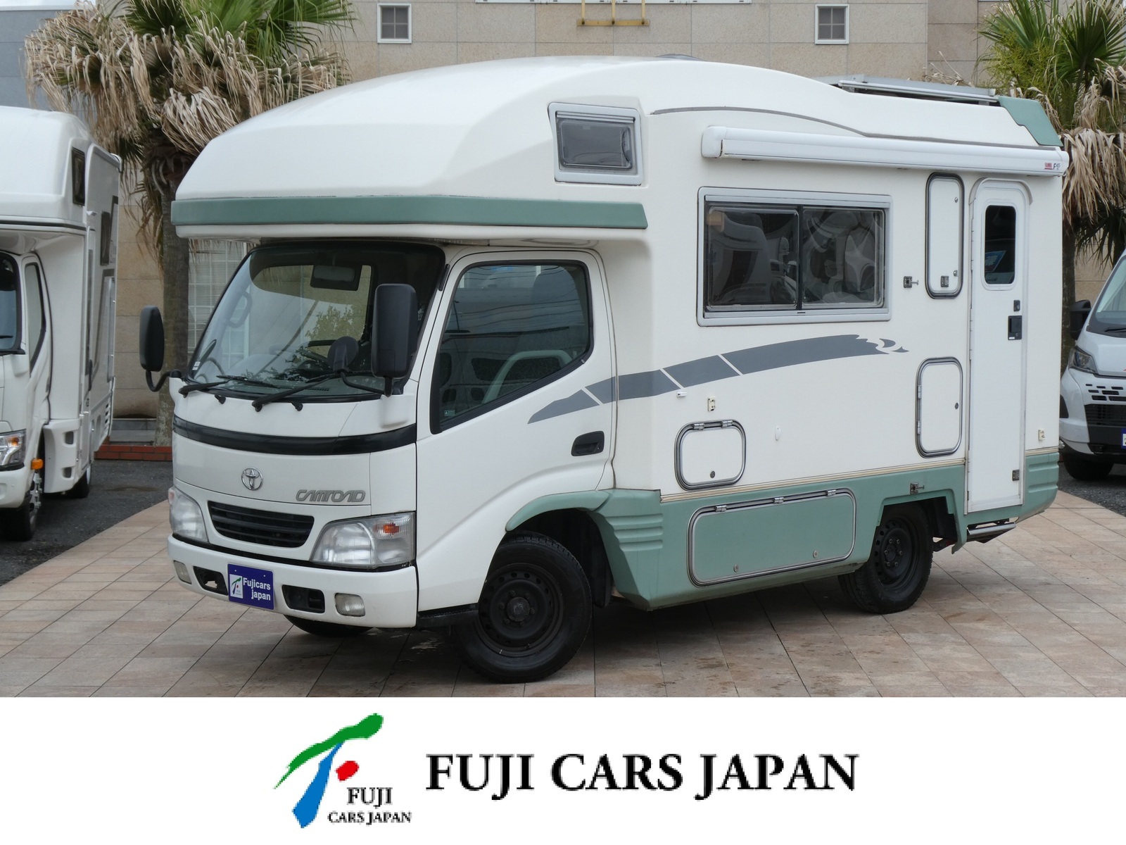 キャンピングカー キャブコン バンテック　ジル　窓クーラー　FFヒーター