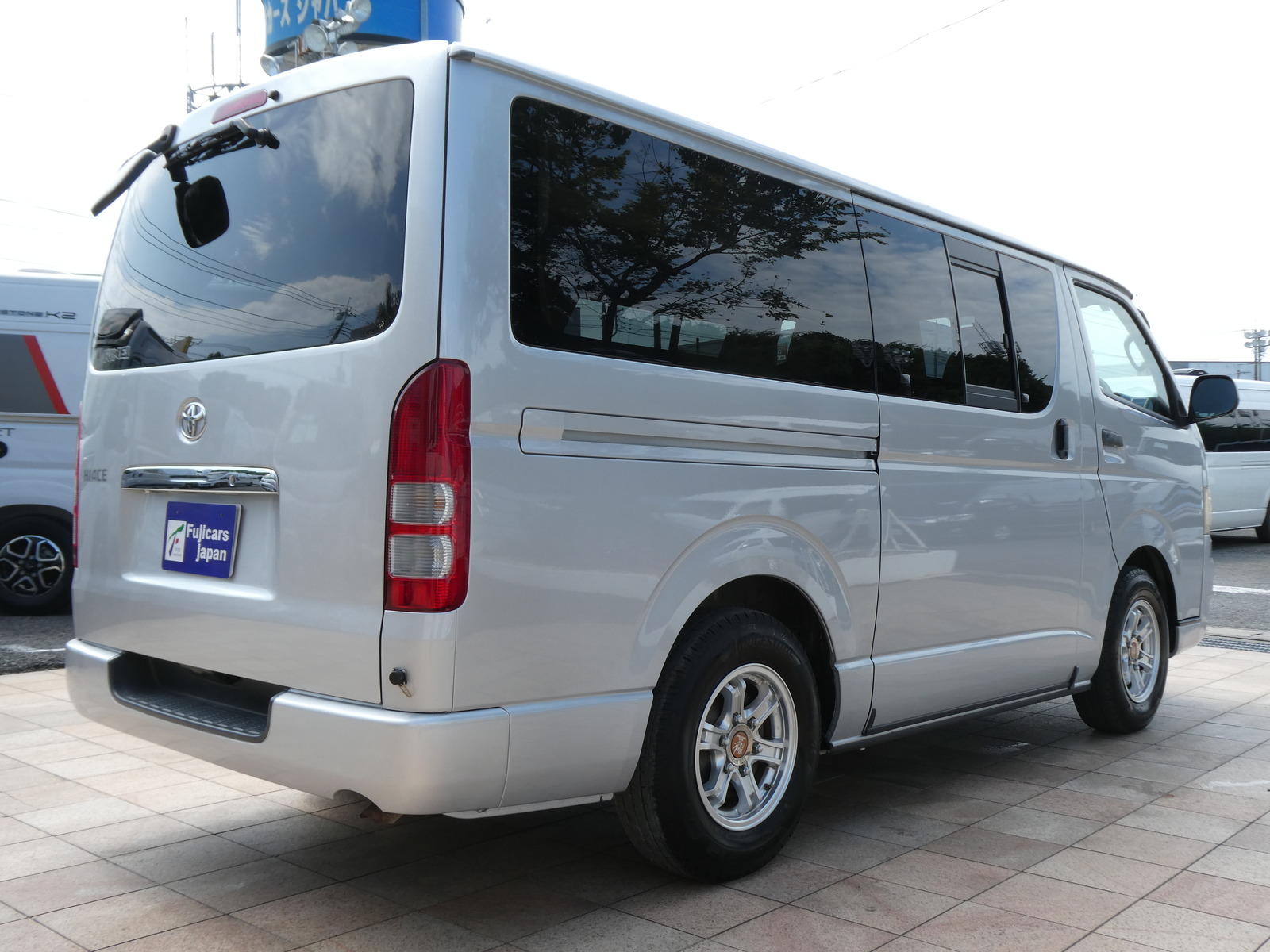 キャンピングカー バンコン ﾘﾝｴｲ　ﾊﾞｶﾝﾁｪｽ　FFﾋｰﾀｰ　DC冷蔵庫
