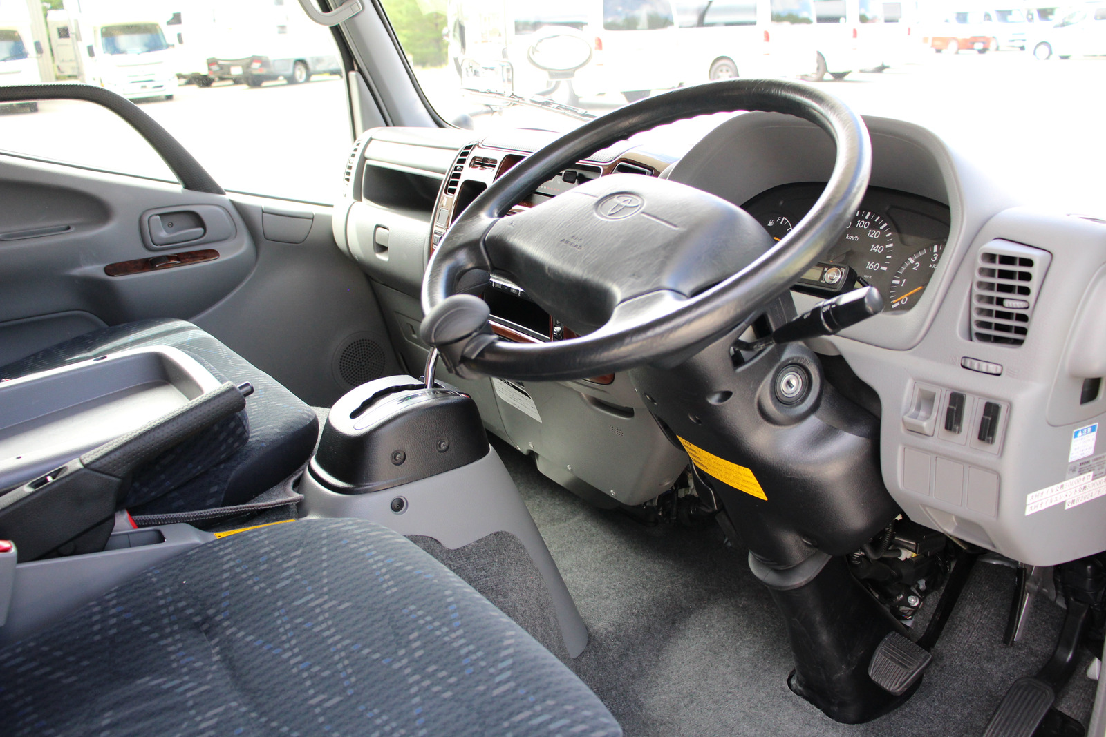 キャンピングカー キャブコン ｶﾑﾛｰﾄﾞ ﾅｯﾂRV ｸﾚｿﾝﾎﾞﾔｰｼﾞｭX 4WD
