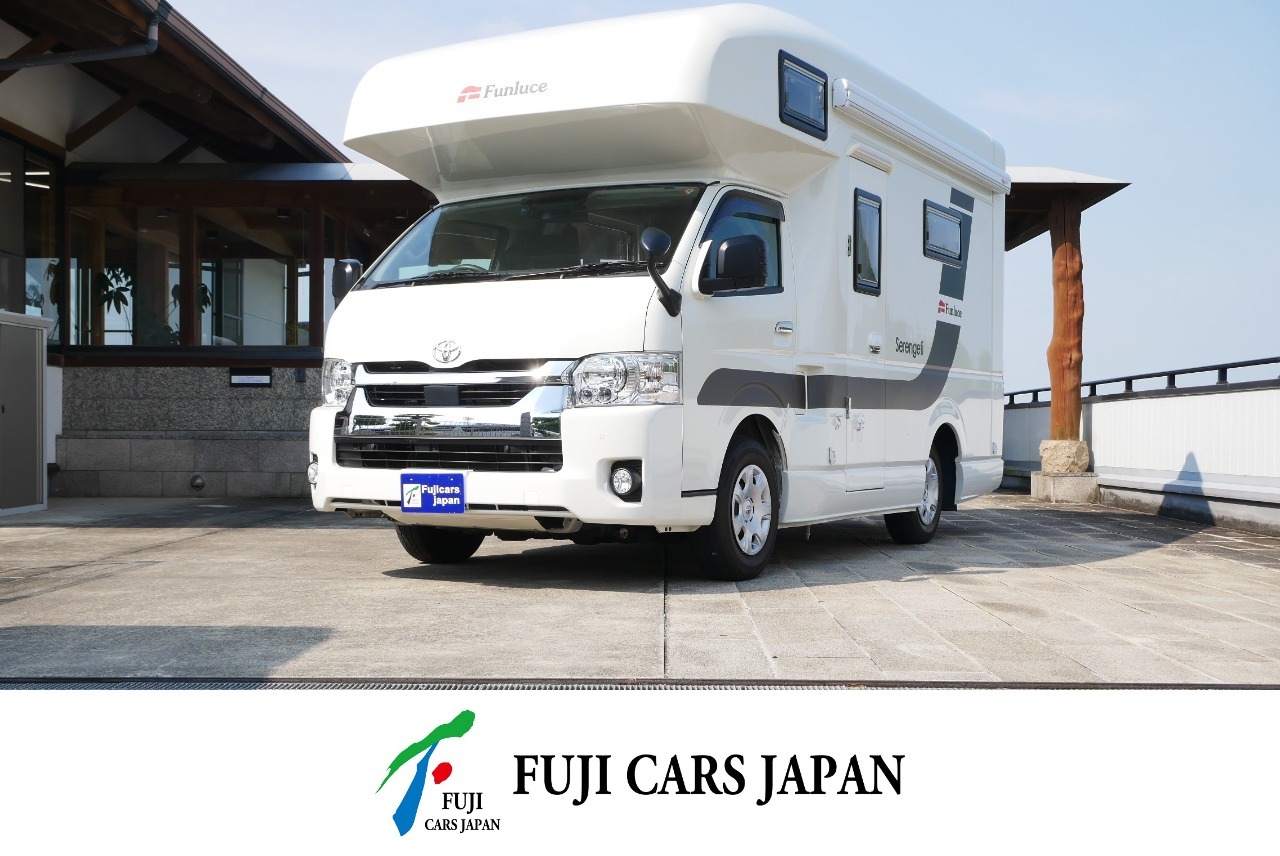 キャンピングカー キャブコン ハイエース ファンルーチェ セレンゲティ 家エアコン4WD