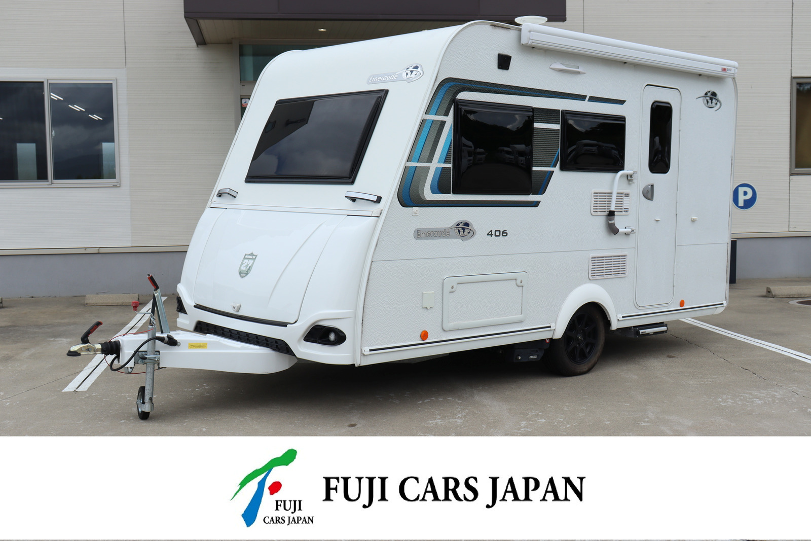 キャンピングカー トレーラー トリガノ エメロード　406VIP　FF　温水ボイラー