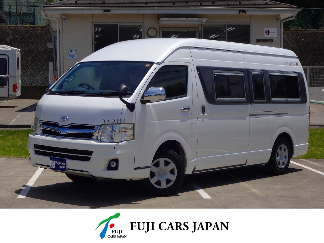 キャンピングカー バンコン ハイエース トイファクトリー バーデングランデ4WD