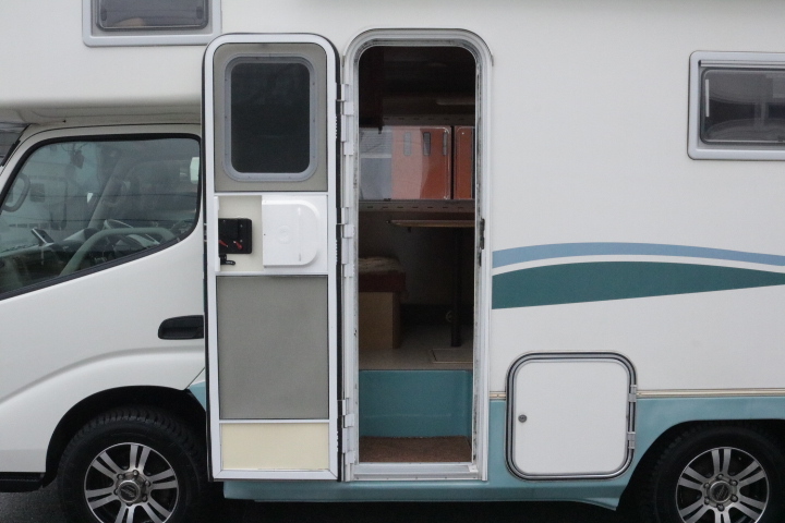 キャンピングカー キャブコン ｶﾑﾛｰﾄﾞ ﾊﾞﾝﾃｯｸ ｺﾙﾄﾞﾊﾞﾝｸｽ FF 4WD