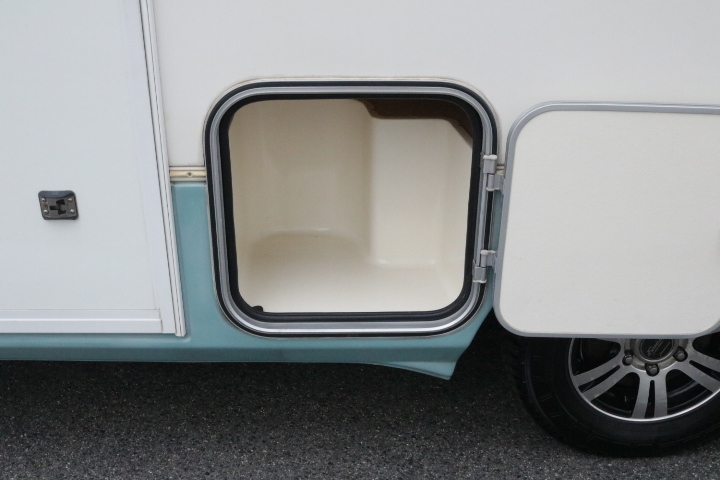 キャンピングカー キャブコン ｶﾑﾛｰﾄﾞ ﾊﾞﾝﾃｯｸ ｺﾙﾄﾞﾊﾞﾝｸｽ FF 4WD