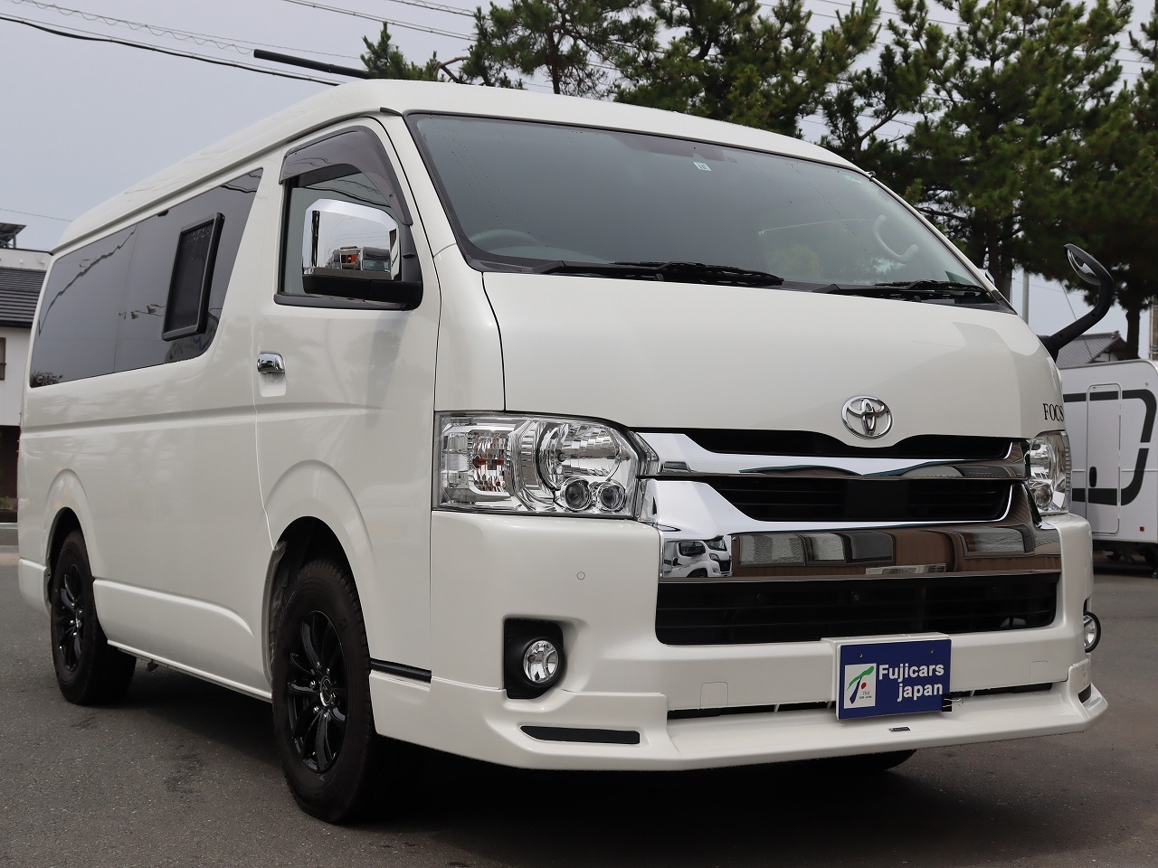 キャンピングカー バンコン ﾊｲｴｰｽ FOCS DS-F 4WD
