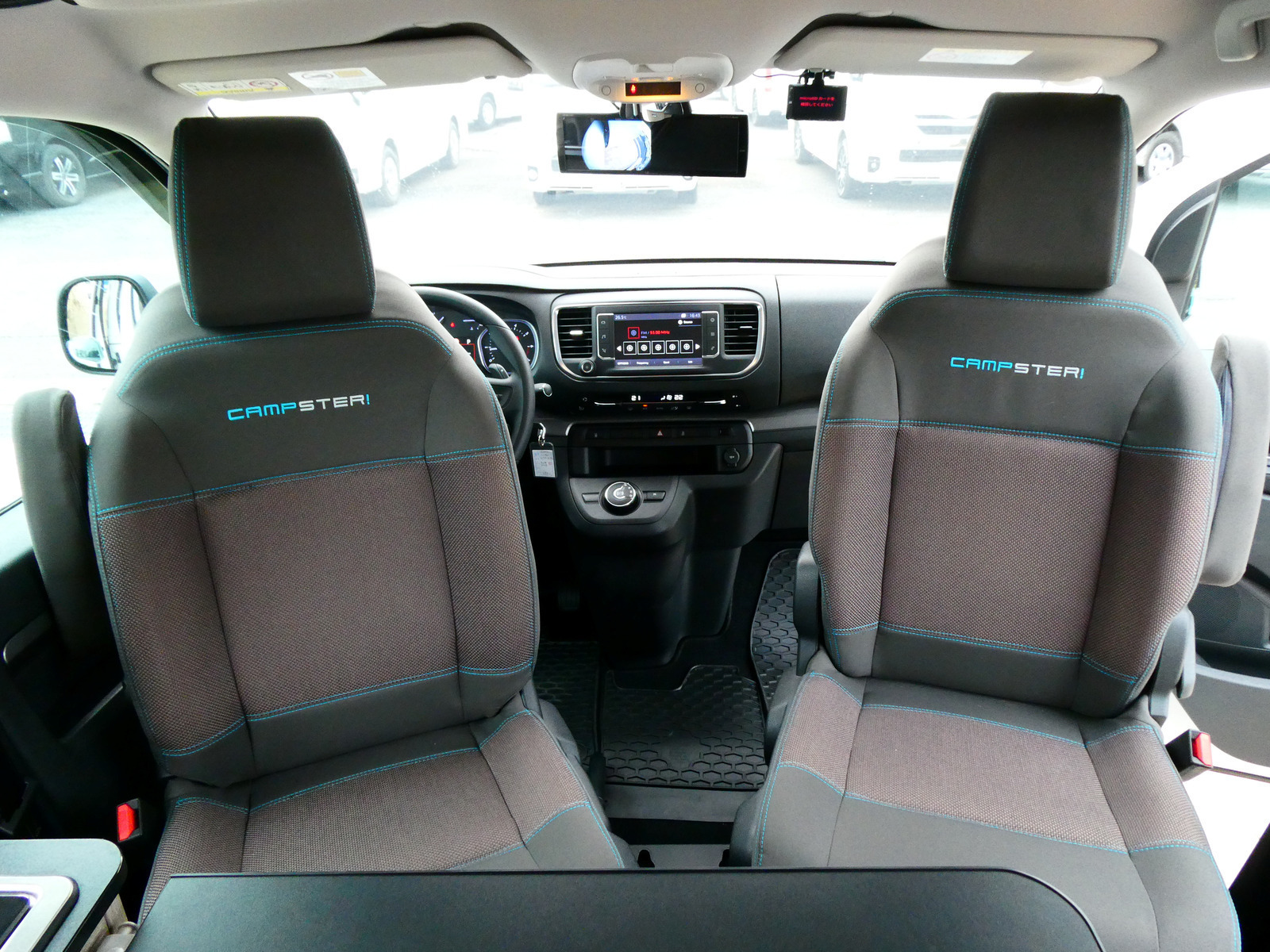 キャンピングカー バンコン ｽﾍﾟｰｽﾂｱﾗｰ ﾎﾟｰｾﾞﾙ ｷｬﾝﾌﾟｽﾀｰ 並行車