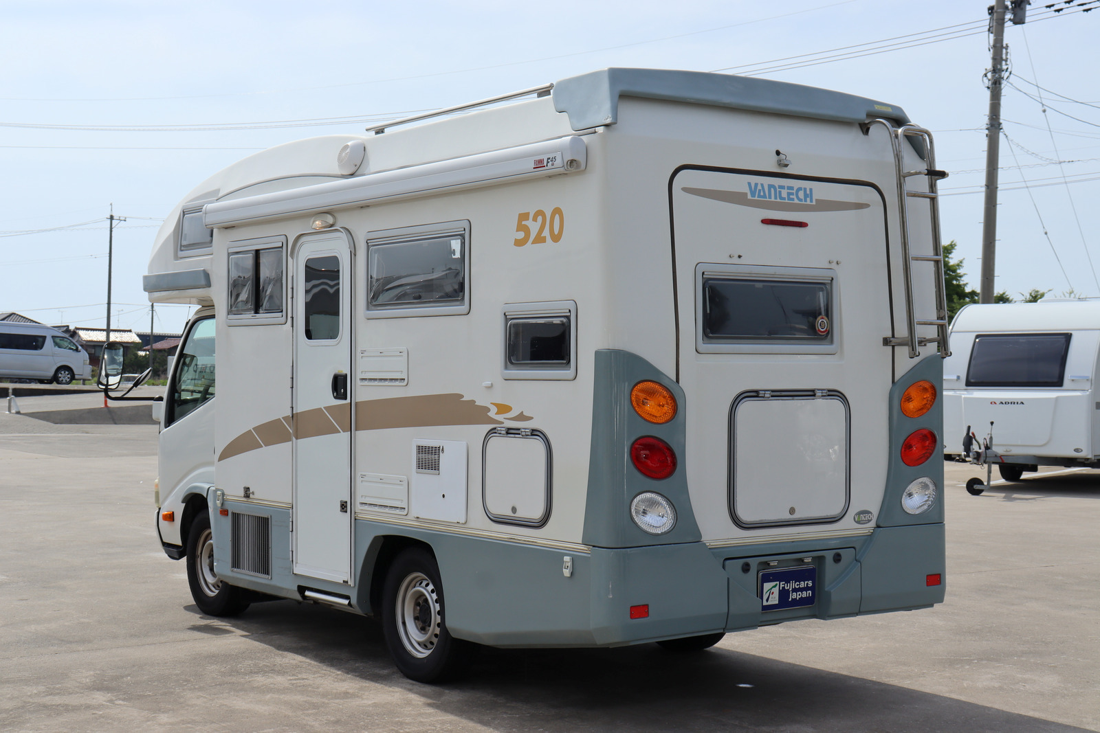 キャンピングカー キャブコン ｶﾑﾛｰﾄﾞ ﾊﾞﾝﾃｯｸ ｼﾞﾙ520　家AC　鉛3　4WD