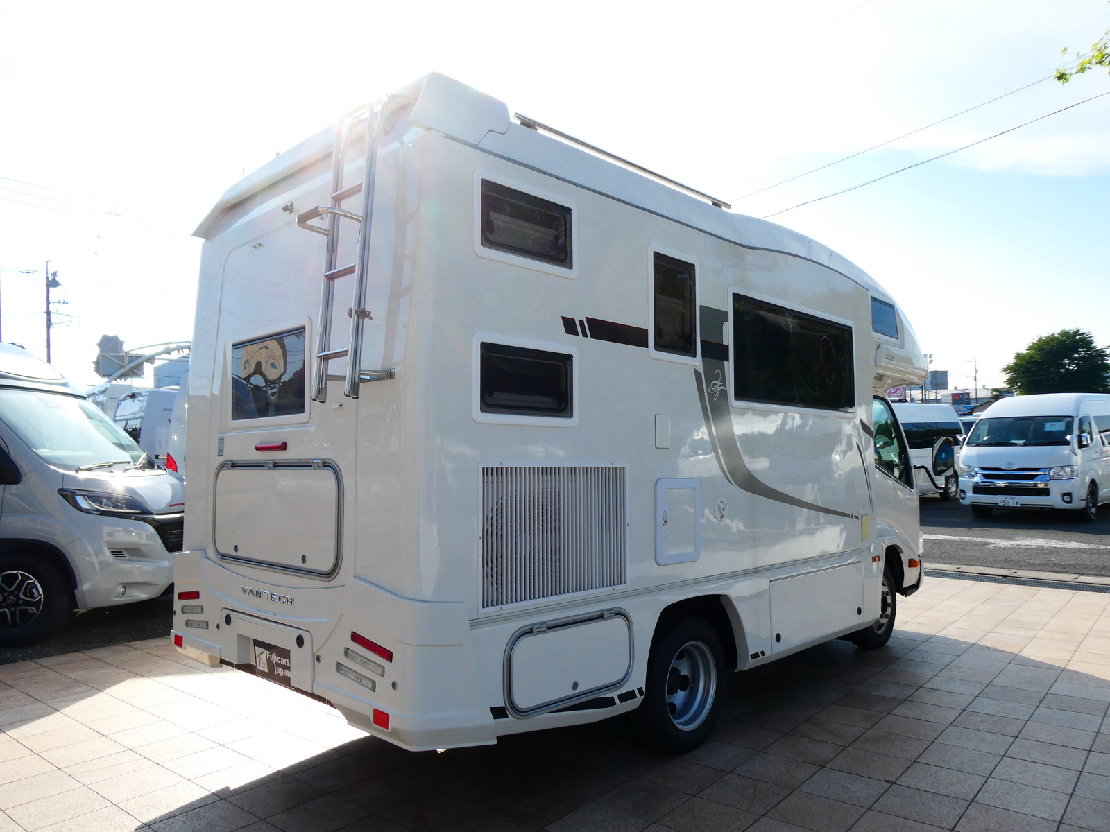 キャンピングカー キャブコン ﾊﾞﾝﾃｯｸ　ｼﾞﾙ520(GDY系)　家AC　FF
