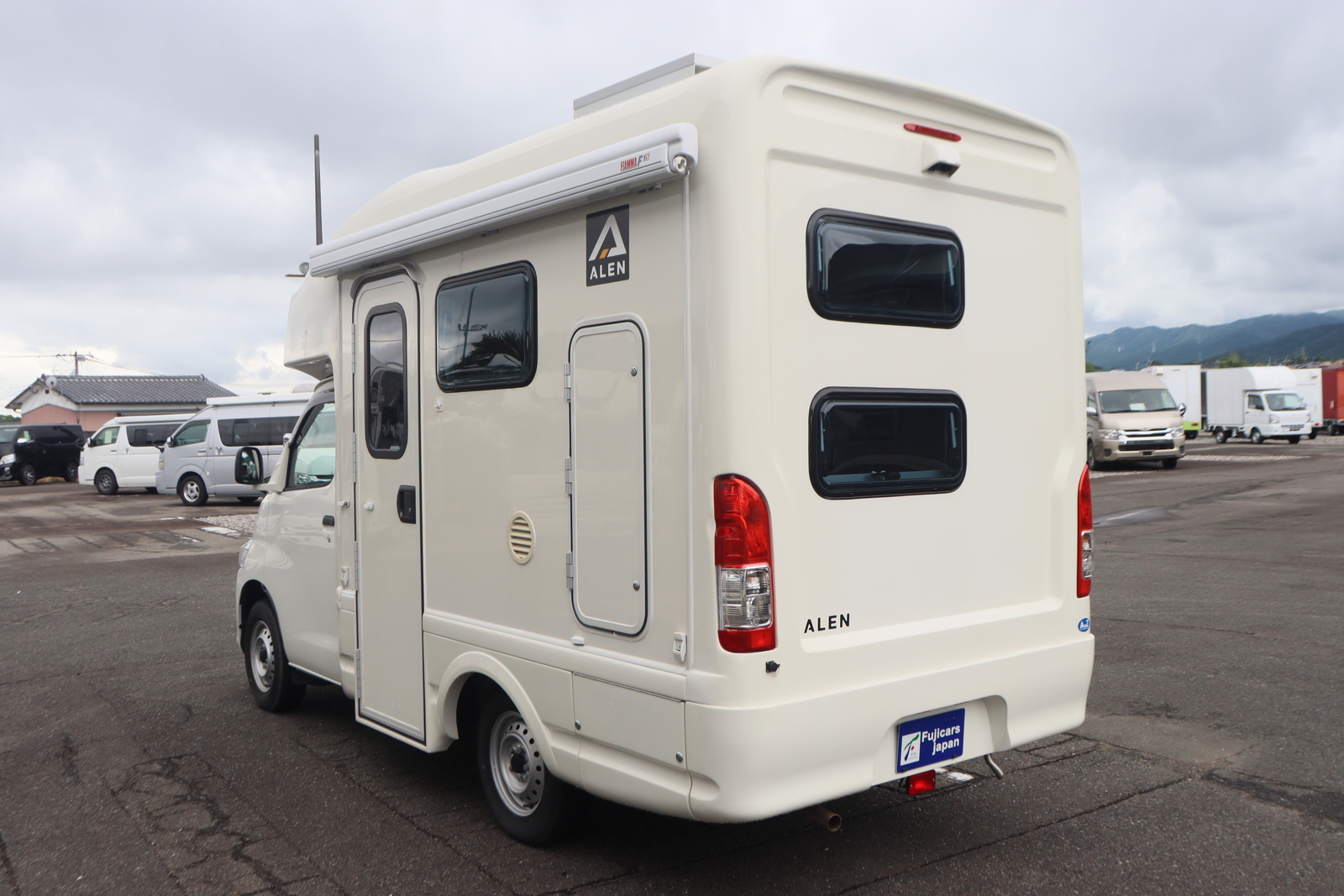 キャンピングカー キャブコン ﾎﾞﾝｺﾞ AtoZ ｱﾚﾝﾊｲ