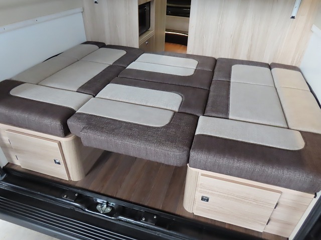 キャンピングカー バンコン ﾃﾞｭｶﾄ 東和 ｽﾍﾟﾗﾝﾂｧ540M ｺﾝﾌｫｰﾄPKG