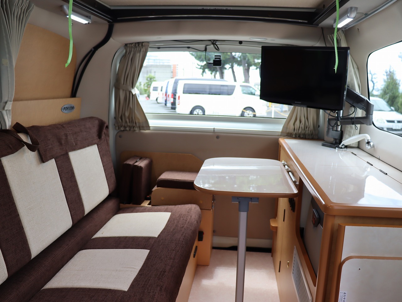 キャンピングカー バンコン NV200 ｷｬﾝﾋﾟﾝｸﾞｶｰ広島 ﾎﾟｯﾌﾟｺﾝeE