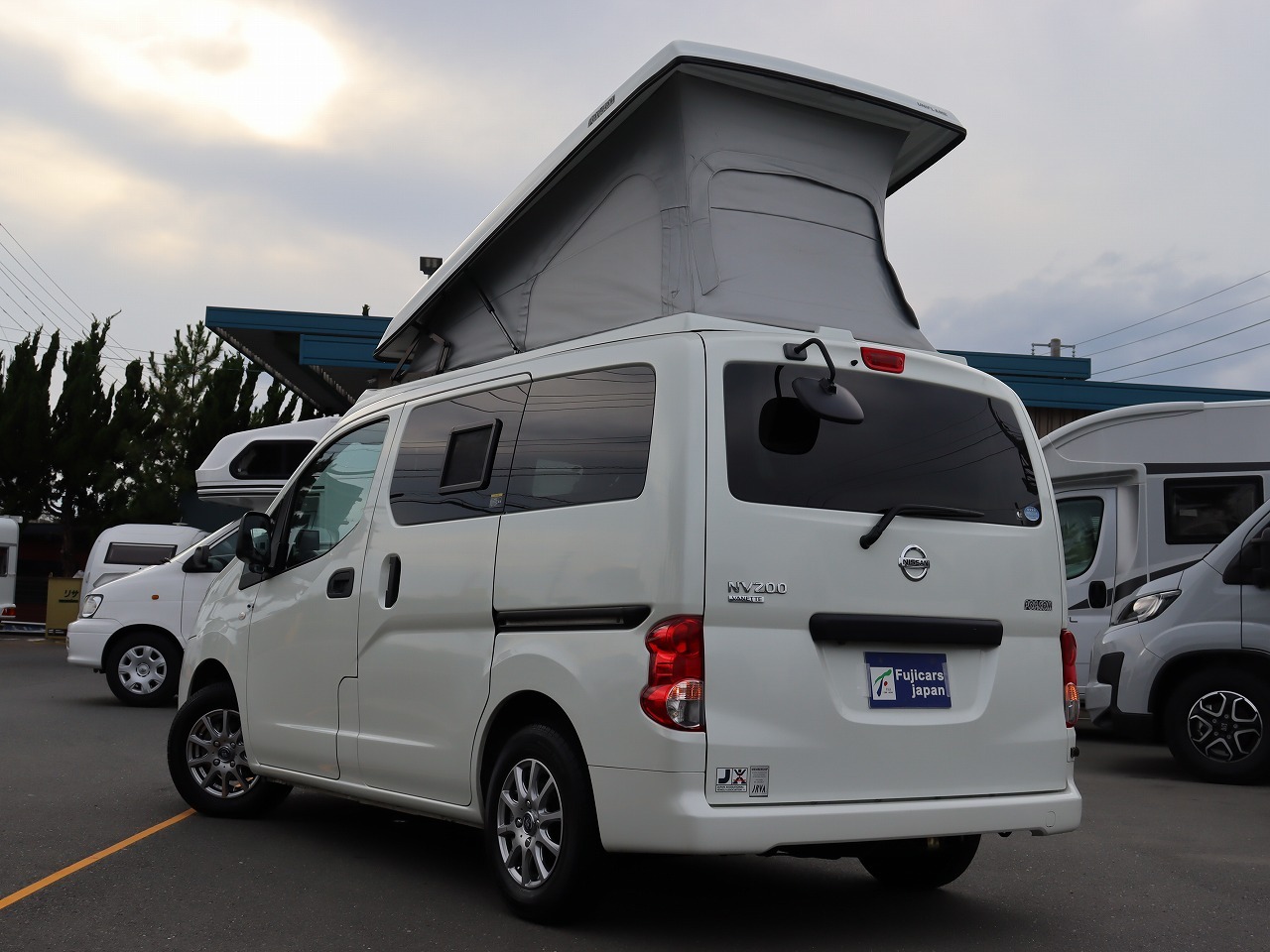 キャンピングカー バンコン NV200 ｷｬﾝﾋﾟﾝｸﾞｶｰ広島 ﾎﾟｯﾌﾟｺﾝeE