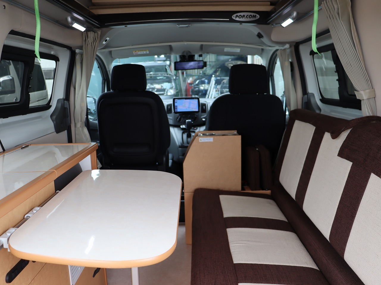 キャンピングカー バンコン NV200 ｷｬﾝﾋﾟﾝｸﾞｶｰ広島 ﾎﾟｯﾌﾟｺﾝeE