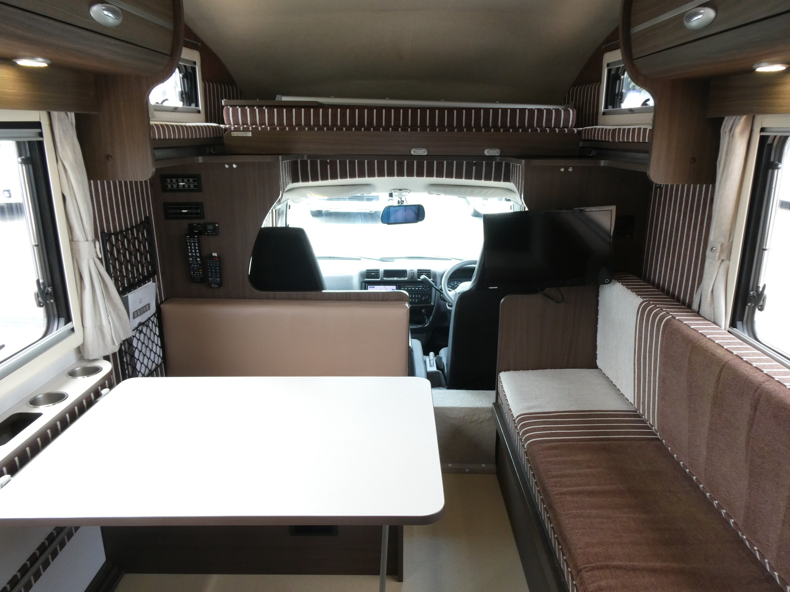キャンピングカー キャブコン ﾅｯﾂRV　ﾏｯｼｭRE　ｿｰﾗｰﾊﾟﾈﾙ　FFﾋｰﾀｰ
