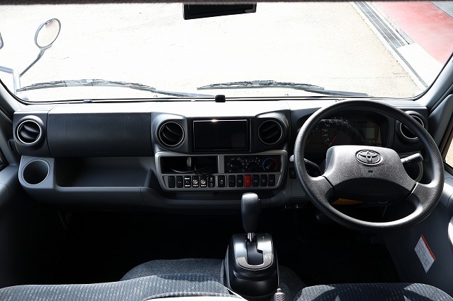 キャンピングカー キャブコン ｶﾑﾛｰﾄﾞ ﾅｯﾂRVｸﾚｱ5.3Wﾊｲﾊﾟｰｴﾎﾞ4WD