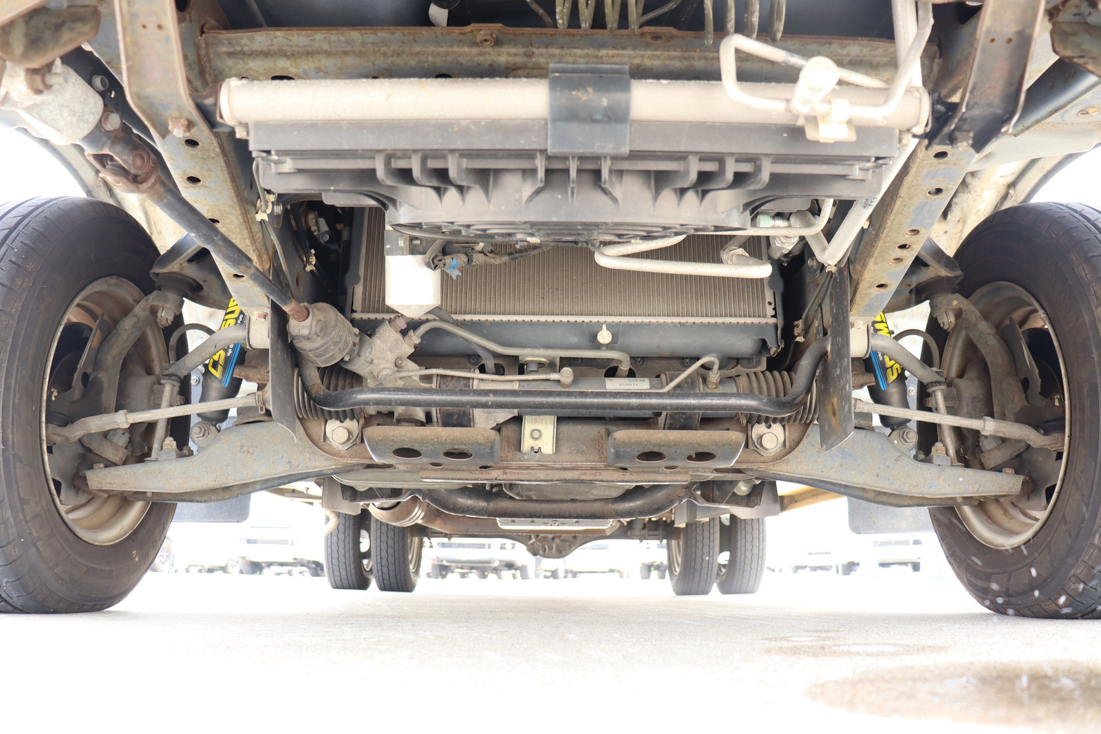 キャンピングカー キャブコン ﾎﾞﾝｺﾞ ﾛｰﾀｽRV ﾏﾝﾎﾞｳ　家AC　発電機　ｿｰﾗｰ