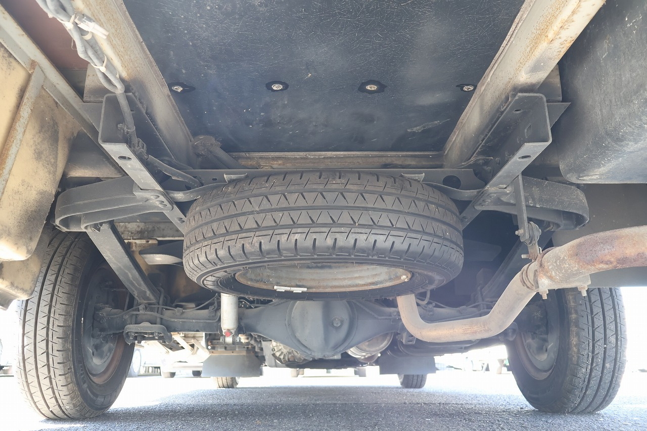 キャンピングカー キャブコン ｶﾑﾛｰﾄﾞ ﾊﾞﾝﾃｯｸ ｼﾞﾙ520 4WD